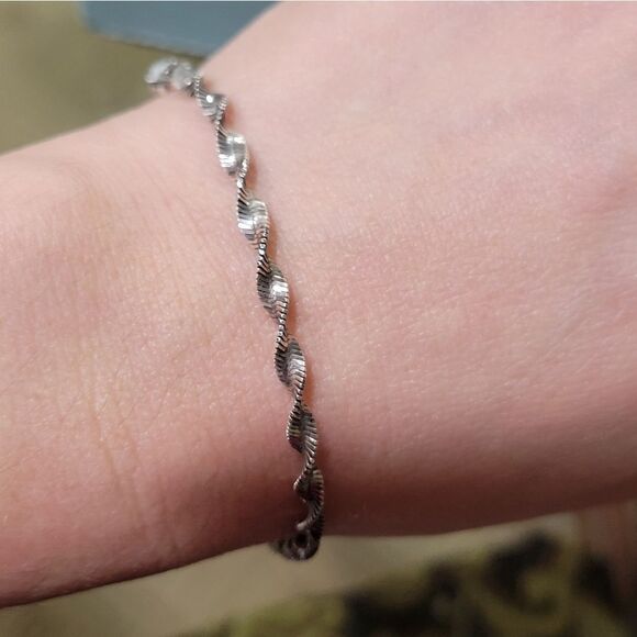 925 herringbone twist silver bacelet - Picture 9 of 10